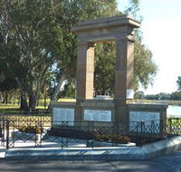 Memorial Park and Garden - New Castle Holiday