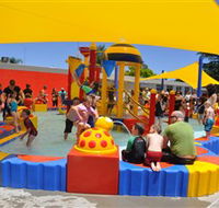 Holland Park Swimming Pool - New Castle Holiday