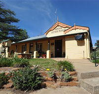 Parkside Cottage Museum - New Castle Holiday