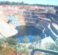 Peak Hill Open Cut Experience - New Castle Holiday