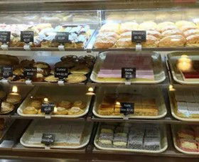 Strathy Hot Bread - New Castle Holiday 3