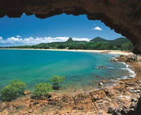 Cape Hillsborough National Park - New Castle Holiday 3