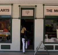 The Moree Gallery - New Castle Holiday