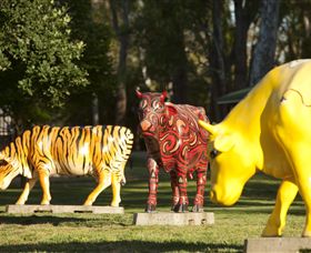 Greater Shepparton's Moooving Art - New Castle Holiday 0