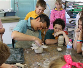 Shepparton Art Museum (SAM) - New Castle Holiday 5