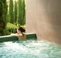 The Mineral Spa - New Castle Holiday
