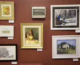 Merri View Gallery - New Castle Holiday 1