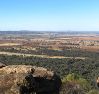 Basin Gully to Eualdrie lookout track - New Castle Holiday