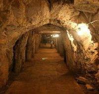 Wellington Caves and Phosphate Mine - New Castle Holiday