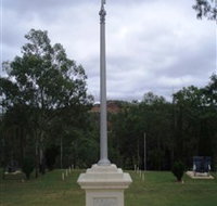 The Coronation Lamp Memorial - New Castle Holiday
