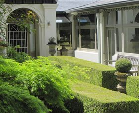 Duneira, Mt Macedon - New Castle Holiday 6