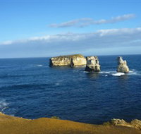 Bay of Islands Coastal Park - New Castle Holiday