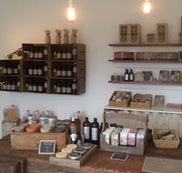 Dindi Naturals - New Castle Holiday