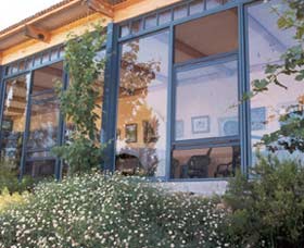 Kalari Wines - New Castle Holiday 0