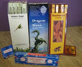 Earth Spirit Natures Clothing And Giftware - New Castle Holiday 4