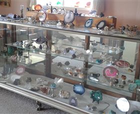 Beechworth Stoneage Gems - New Castle Holiday 2