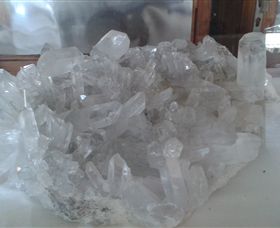 Beechworth Stoneage Gems - New Castle Holiday 5