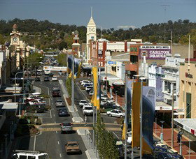 Monument Hill - New Castle Holiday 1