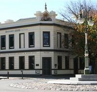 Beechworth Honey Discovery - New Castle Holiday