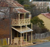Village walking track - New Castle Holiday