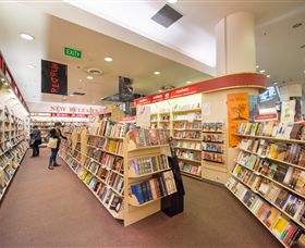 Collins234 Boutique Place - New Castle Holiday 2