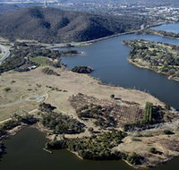 Lindsay Pryor National Arboretum - New Castle Holiday