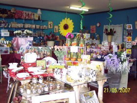 Warwicks Gardens Galore - New Castle Holiday 1