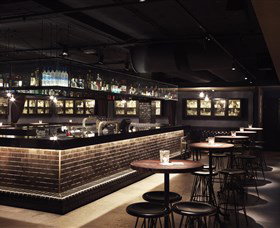 Luckyâ€™s Speakeasy - New Castle Holiday 2