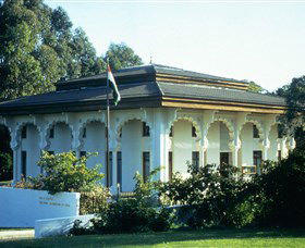 India, High Commission Of - New Castle Holiday 1
