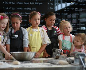 3seeds - New Castle Holiday 2