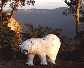 Lost Bear Gallery - New Castle Holiday 0
