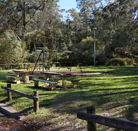 Gordon Falls lookout and picnic area - New Castle Holiday