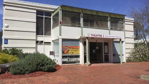 Canberra Repertory Society - New Castle Holiday 1