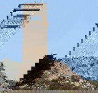 Rocky Hill War Memorial and Museum - New Castle Holiday