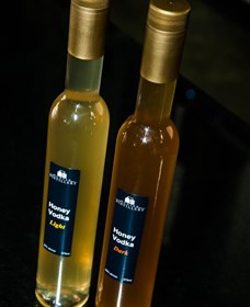 Hunter Distillery - New Castle Holiday 8