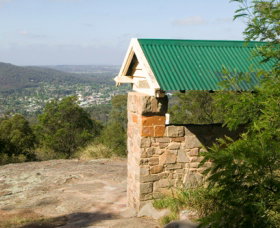 Mount Gibraltar - New Castle Holiday 0