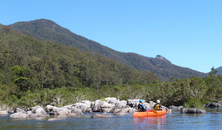 Alumy Creek NSW New Castle Holiday