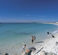 Port Beach - New Castle Holiday