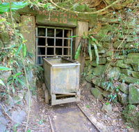 Mountain Maid gold mine - New Castle Holiday
