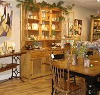 Dungog Fine Arts and Antiques - New Castle Holiday