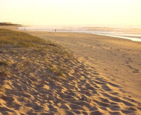 Fairy Meadow Beach - New Castle Holiday 0