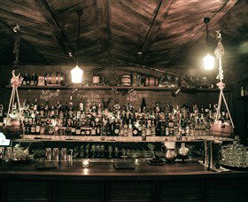 Button Bar - New Castle Holiday 1