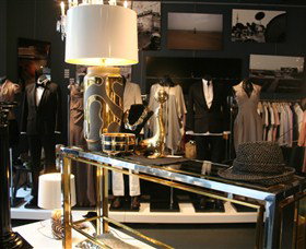 Becker Minty - New Castle Holiday 0