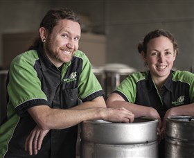 HopDog Beer Works Brewery - New Castle Holiday 2