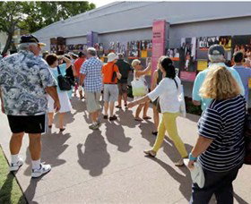 Bee Gees Way - New Castle Holiday 0