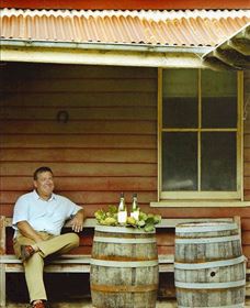 Kladis Estate Wines - New Castle Holiday 0