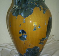 Yatte Yattah Pottery - New Castle Holiday