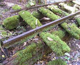 Wootton Historical Railway Walk - New Castle Holiday 0
