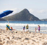 Fingal Bay Beach - New Castle Holiday