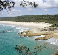 Main Beach North Stradbroke Island - New Castle Holiday